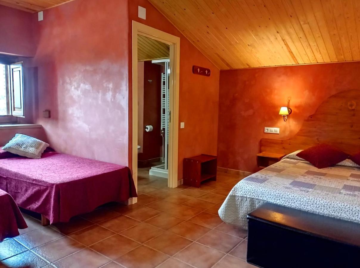 Masia Rovira Pinell de Solsones Buitenkant foto